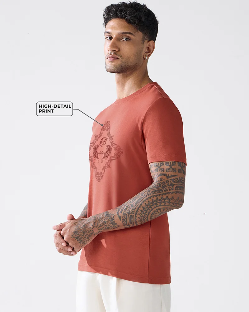 bewakoof Men's Cinnabar Red Royal Graphic Printed T-shirt